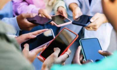 Social Media Girls Forums